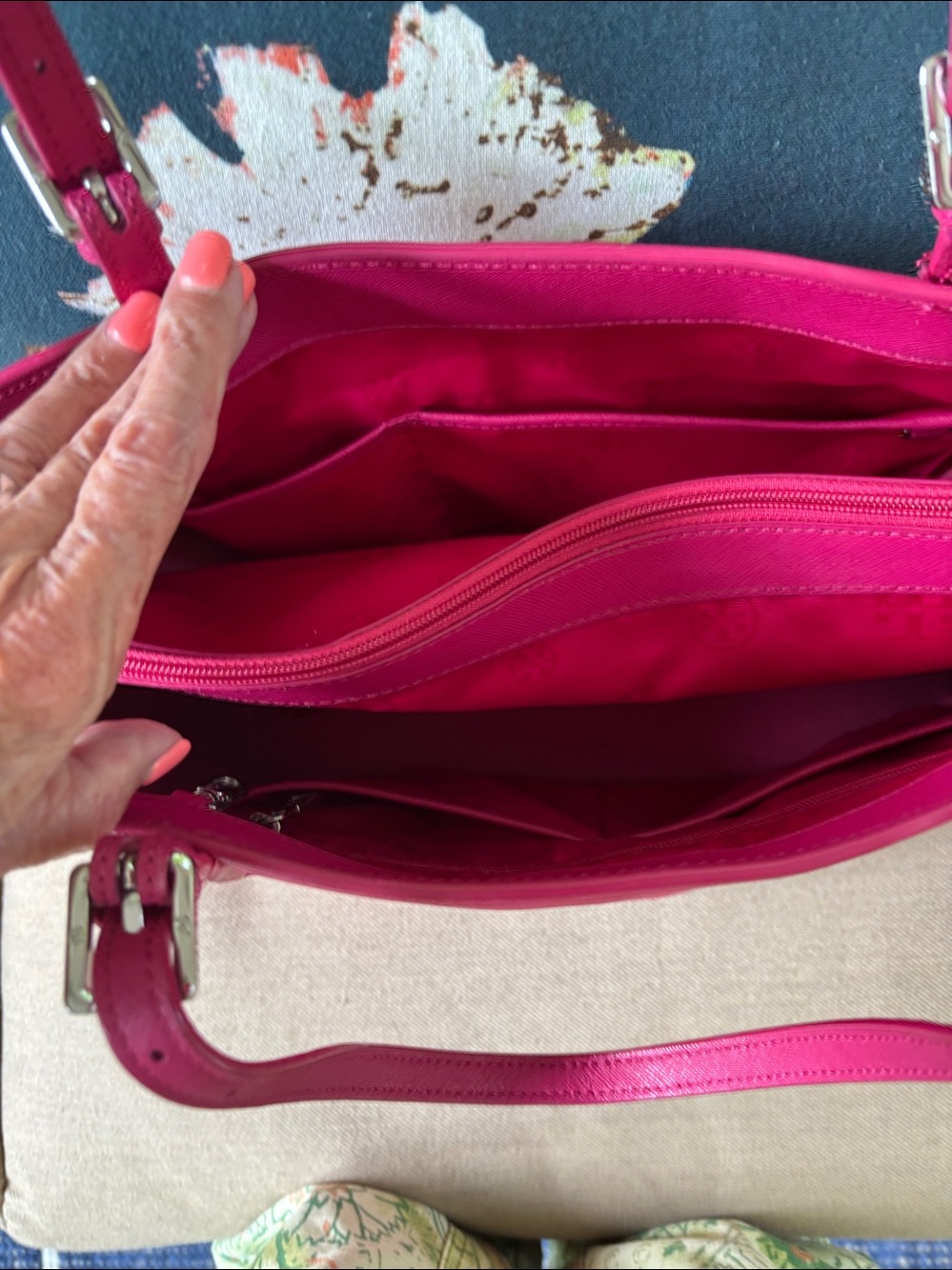 Tory Burch Bright Fuchsia Leather Tote - Picture 3 of 6